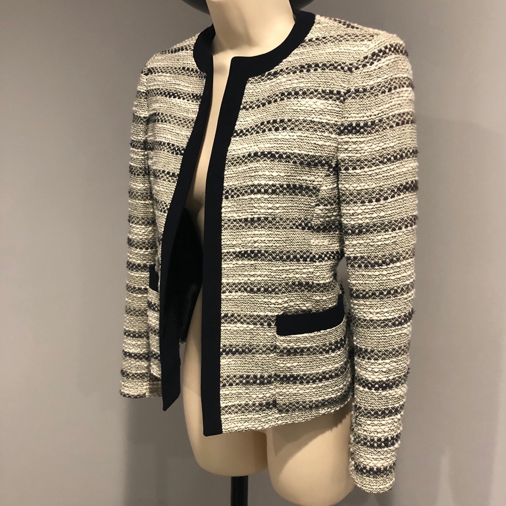 Stylish Kasper Blazer Jacket - image 1
